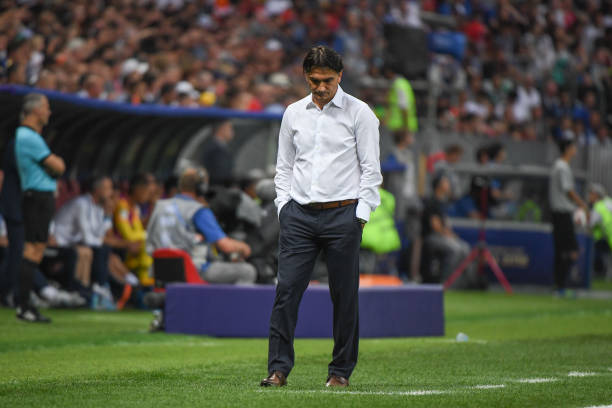 直以来是足 直以来是足