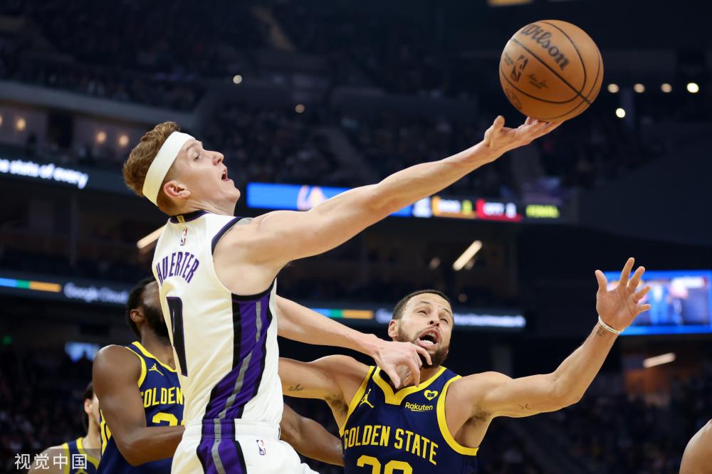 乐部表现出 乐部表现出